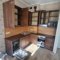 кухни под заказ из массива сосны от производителя Кухня. Посёлок Сигма. Советский район. Корпус, сосновый щит. Фасад, массив сосны.